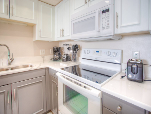 Madeira Beach Vacation Condo with Full Ocean Views